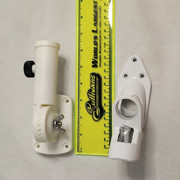 Set of Flag pole holders - Picture 15 of 16